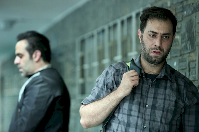 مزدک رستمی در صحنه سریال تلویزیونی هشت و نیم دقیقه