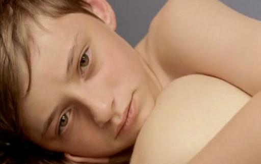  فیلم سینمایی 2 Birds به کارگردانی Rúnar Rúnarsson