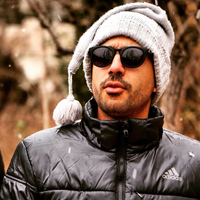 تصویری شخصی از میثاق جمشیدی، بازیگر سینما و تلویزیون