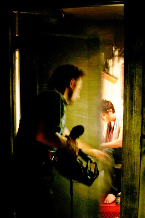 Shawn Andrews در صحنه فیلم سینمایی Fix