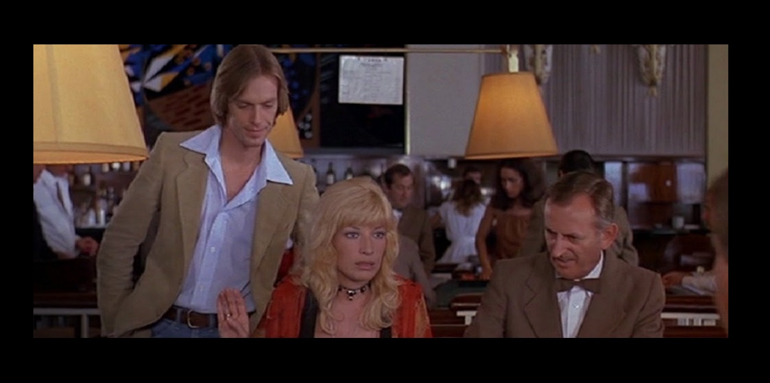 Monica Vitti در صحنه فیلم سینمایی An Almost Perfect Affair به همراه Raf Vallone و Keith Carradine