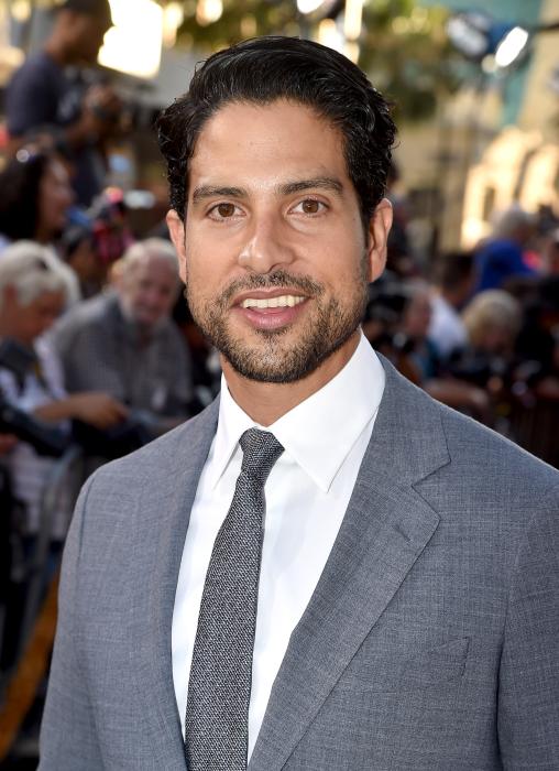  فیلم سینمایی مایک جادویی ایکس ایکس ال با حضور Adam Rodriguez