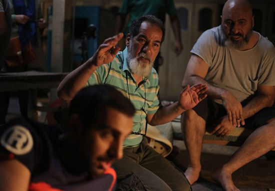 سعید سهیلی در صحنه فیلم سینمایی گشت 2 به همراه حمید فرخ‌نژاد