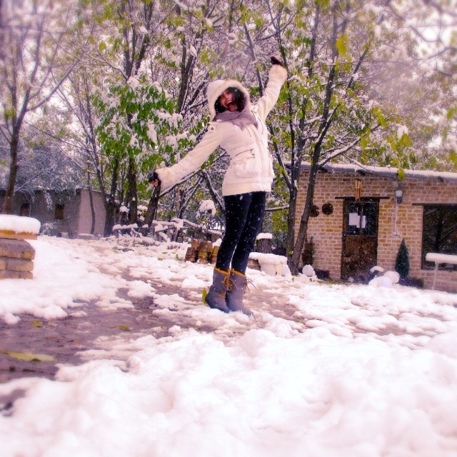 تصویری شخصی از الناز شاکردوست، بازیگر و طراح لباس سینما و تلویزیون