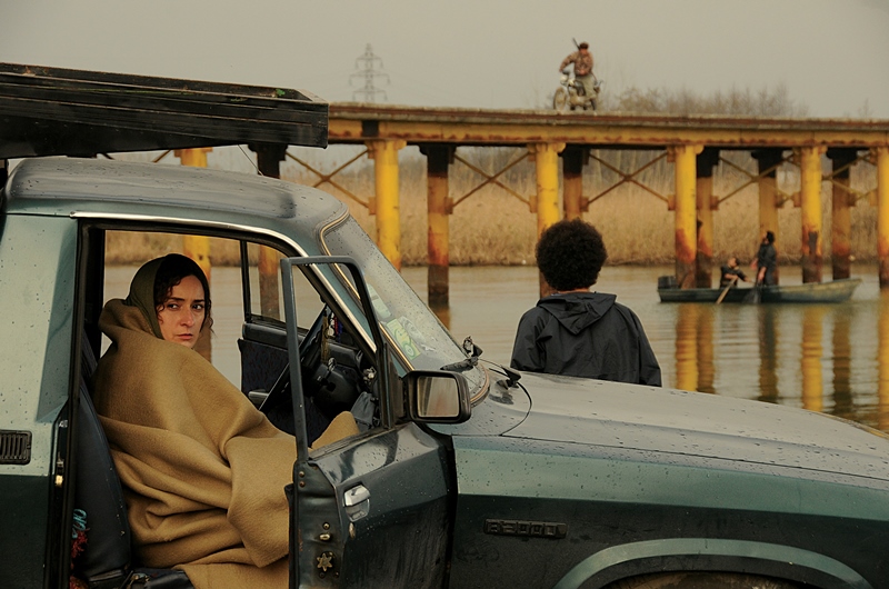 سهیلا گلستانی در صحنه فیلم سینمایی بوفالو