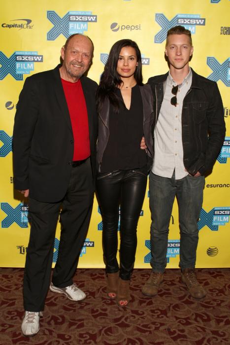 Jenna Lyng در صحنه فیلم سینمایی Uncle John به همراه John Ashton و Steven Piet