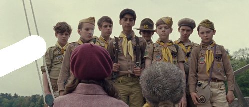 L.J. Foley در صحنه فیلم سینمایی قلمرو طلوع ماه