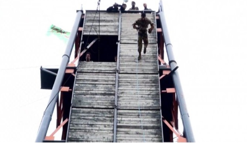  برنامه تلویزیونی فرمانده به کارگردانی حسام اسلامی و مهدی جبین‌شناس و مجید عزیزی