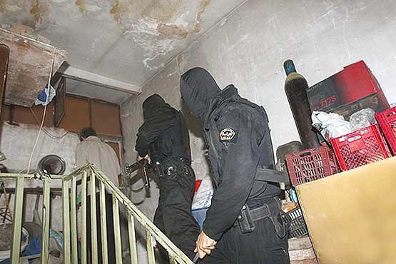  برنامه تلویزیونی بی راهه به کارگردانی مسعود رجبیان و رضا سعادت فر