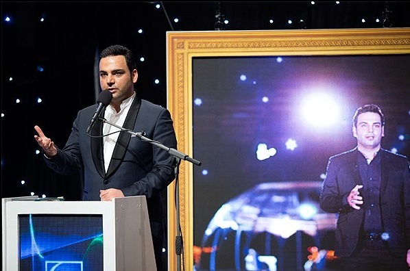 پشت صحنه برنامه تلویزیونی ماه عسل به کارگردانی محمد پیوندی و مهرداد طاهری