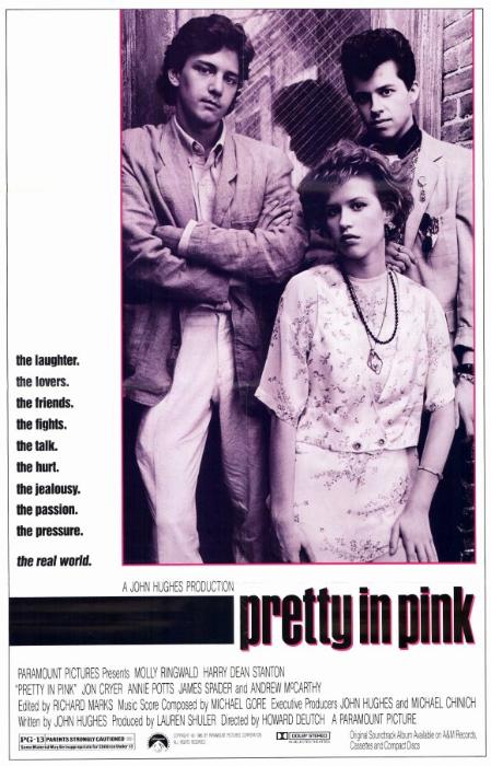 Jon Cryer در صحنه فیلم سینمایی Pretty in Pink به همراه Andrew McCarthy و مالی رینگوالد