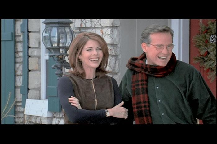 ریتا ویلسون در صحنه فیلم سینمایی جیرینگ جیرینگ ادامه دار به همراه Phil Hartman