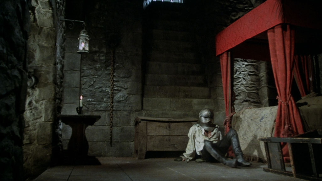 ریچارد چمبرلین در صحنه فیلم سینمایی The Man in the Iron Mask