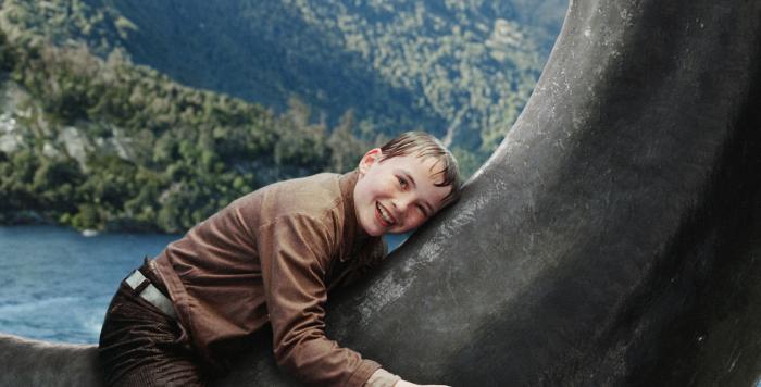 Alex Etel در صحنه فیلم سینمایی The Water Horse