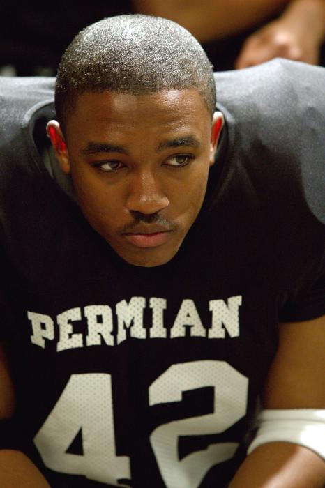 Lee Thompson Young در صحنه فیلم سینمایی جمعه شب های روشن