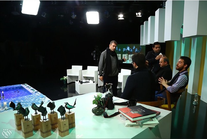  برنامه تلویزیونی قرار به کارگردانی ندارد