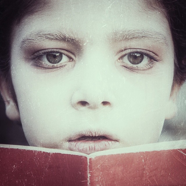 تصویری شخصی از ایلیا نصرالهی، بازیگر سینما و تلویزیون