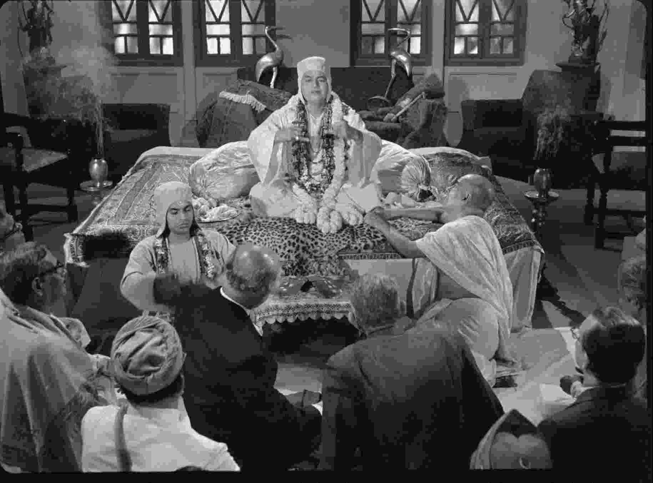  فیلم سینمایی The Holy Man به کارگردانی Satyajit Ray