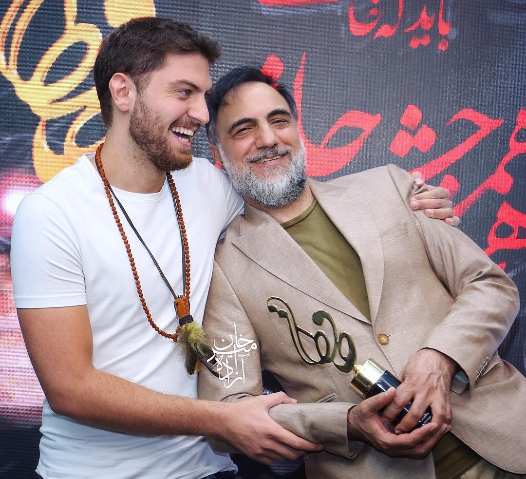 حسن فتحی، کارگردان و نویسنده سینما و تلویزیون - عکس جشنواره به همراه امیرحسین فتحی