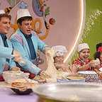  برنامه تلویزیونی دوقلوها در شهر پنج ستاره به کارگردانی جمشید بیات ترک