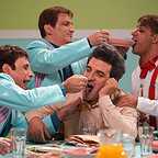  برنامه تلویزیونی دوقلوها در شهر پنج ستاره به کارگردانی جمشید بیات ترک