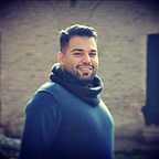 تصویری شخصی از علی اشتری، جانشین تولید و مدیر تولید سینما و تلویزیون