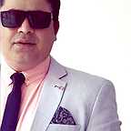 تصویری از رامین الماسی، بازیگر و مدیر تولید سینما و تلویزیون در پشت صحنه یکی از آثارش