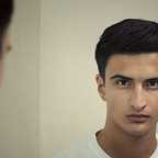 تصویری از صالح شعبانلو، چهره‌پرداز و بازیگر سینما و تلویزیون در پشت صحنه یکی از آثارش