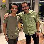 تصویری از صالح شعبانلو، چهره‌پرداز و بازیگر سینما و تلویزیون در پشت صحنه یکی از آثارش