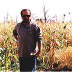  فیلم سینمایی مزرعه پدرى به کارگردانی 