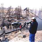  فیلم سینمایی مزرعه پدرى به کارگردانی 