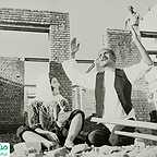  فیلم سینمایی پرستوها به لانه برمی‌گردند به کارگردانی 