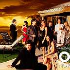  سریال تلویزیونی The O.C. با حضور Tate Donovan، Adam Brody، Rachel Bilson، میشا بارتون، Peter Gallagher، Alan Dale، Melinda Clarke، Kelly Rowan و بن مکنزی