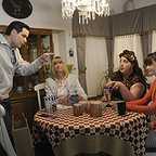  سریال تلویزیونی Us & Them با حضور Michael Ian Black، Kerri Kenney، Alexis Bledel و اَشلی اَتکینسُن