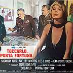  فیلم سینمایی That Lucky Touch با حضور Roger Moore، لی جی. کاب، Raf Vallone، Susannah York و Donald Sinden