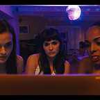  فیلم سینمایی Cam با حضور Madeline Brewer، Flora Diaz و Quei Tann