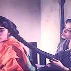  فیلم سینمایی Aguner Poroshmoni با حضور Bipasha Hayat و Dolly Johur