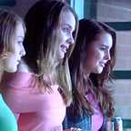  فیلم سینمایی Odd Girl Out با حضور Alexa PenaVega، Elizabeth Rice و Leah Pipes