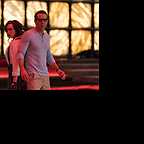  فیلم سینمایی گای آزاد با حضور رایان رینولد و Jodie Comer