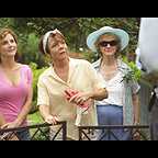  فیلم سینمایی Bad Grandmas با حضور Miriam Parrish، Sally Eaton و Susie Wall