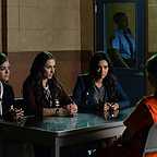  سریال تلویزیونی دروغ گوهای کوچک زیبا با حضور Troian Bellisario، Sasha Pieterse، شای میتچل و Lucy Hale