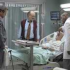  سریال تلویزیونی دکتر هاوس با حضور Kurtwood Smith، Hugh Laurie، عمر اپس و Dave Matthews
