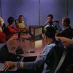  سریال تلویزیونی پیشتازان فضا با حضور لئونارد نیموی، William Shatner، DeForest Kelley و Nichelle Nichols