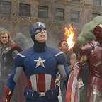  فیلم سینمایی The Avengers با حضور کریس همسورث، رابرت داونی جونیور، اسکارلت جوهانسون، کریس ایوانز، مارک روفالو و جرمی رنر