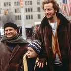  فیلم سینمایی تنها در خانه ۲: گم شده در نیویورک با حضور جو پشی، Macaulay Culkin و Daniel Stern