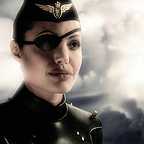  فیلم سینمایی کاپیتان آسمان و دنیای فردا با حضور آنجلینا جولی