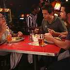  سریال تلویزیونی فیلادلفیا همیشه آفتابی است با حضور Glenn Howerton، دنی دویتو و Rob McElhenney