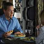  سریال تلویزیونی دروغ گوهای کوچک زیبا با حضور Lucy Hale و Chad Lowe