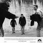  فیلم سینمایی فرار از آلکاتراز با حضور کلینت ایستوود، رابرتس بلوسوم و Bruce M. Fischer
