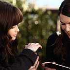  سریال تلویزیونی Gilmore Girls با حضور Alexis Bledel و Lauren Graham